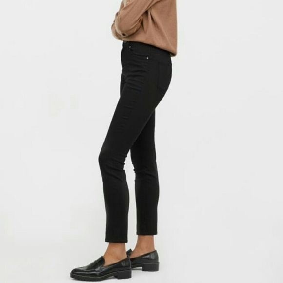 H&M Denim - SALE! Black Skinny Jeans